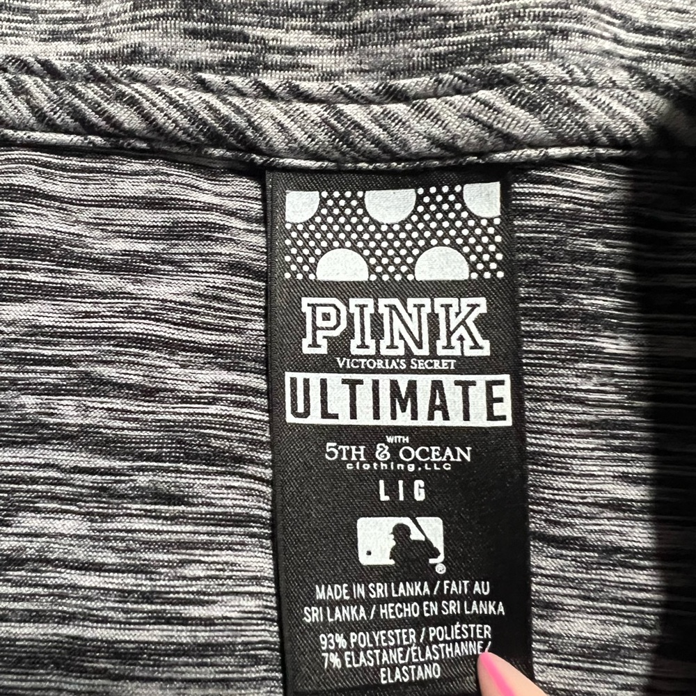 Pink VS half zip top SF Giants MLB